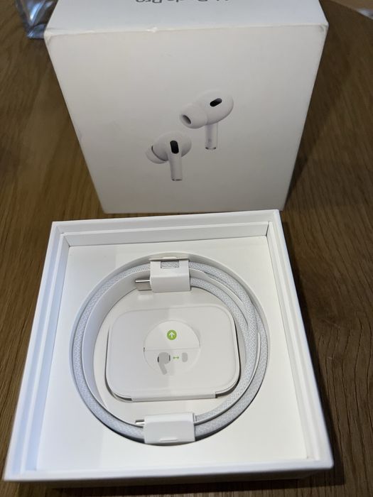 Air Pods 4 кейс Оригинал