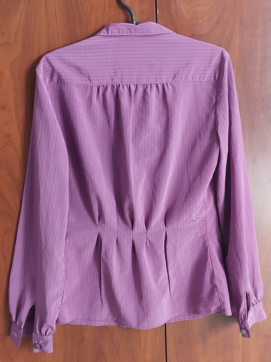 Женская блуза фиолетовая
