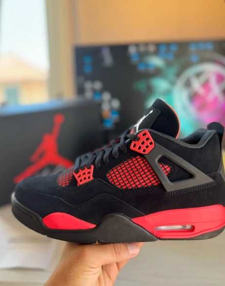 Jordan 4 Retro Red Thunder R.43