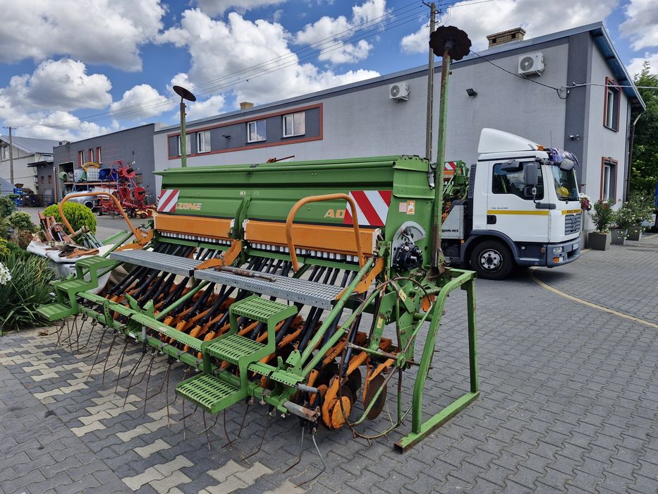 Talerzowy siewnik zbożowy Amazone AD403 Super Rotec