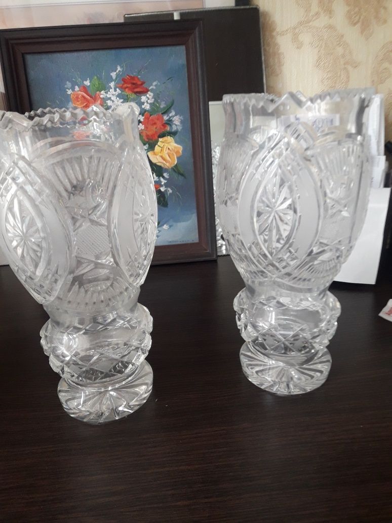 Продам новые вазы для цветов хрусталь Чехия