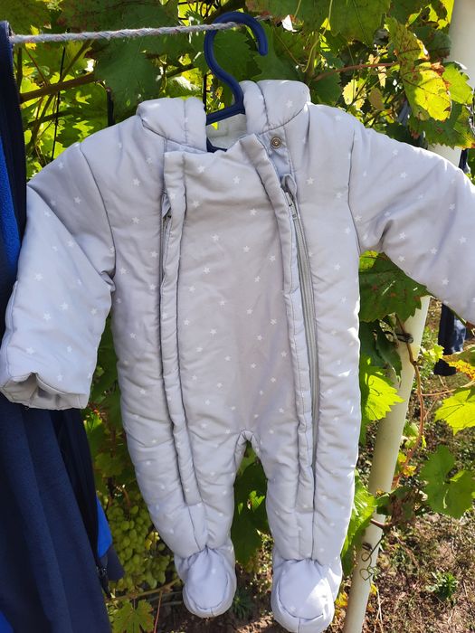 Продам комбинезон George 62-68см