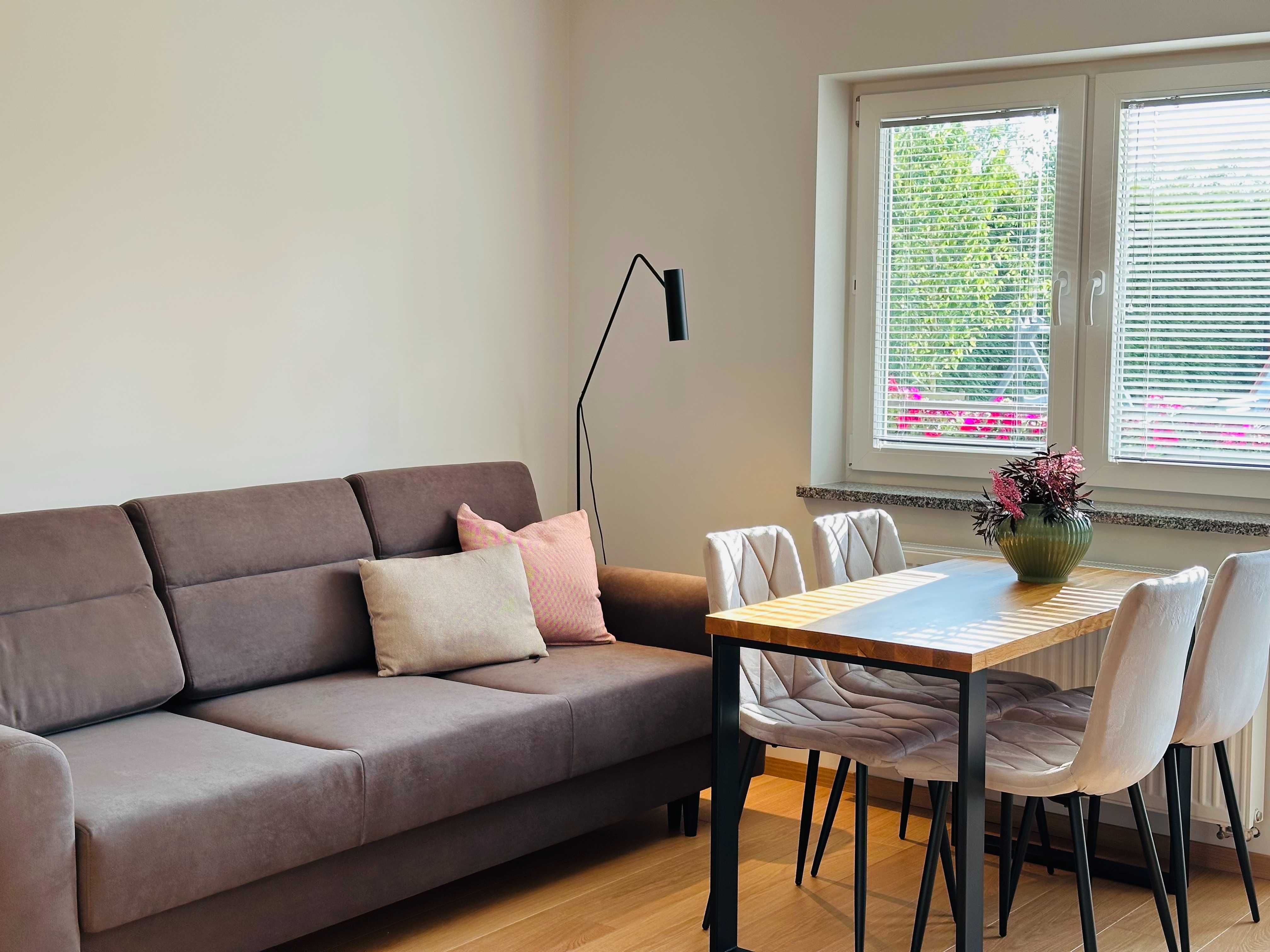 Pokoje i Apartamenty w Jantarze" Piaskowy Dom"