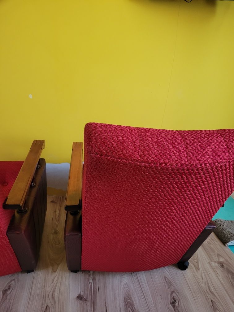Fotele z czasów PRL