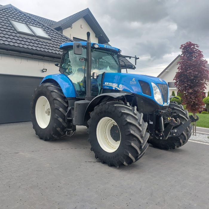 New Holland T 7.235