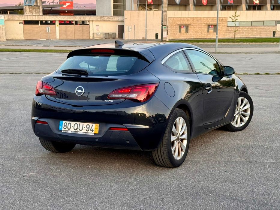 Opel Astra GTC 1.6 CDTi