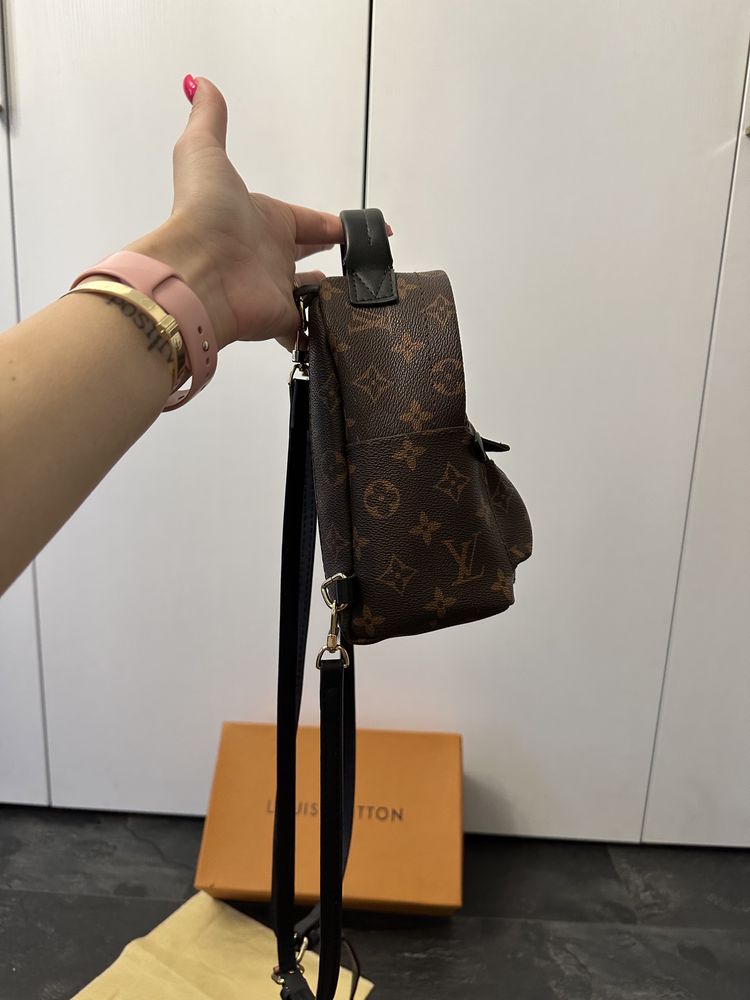 Мини рюкзак Louis Vuitton