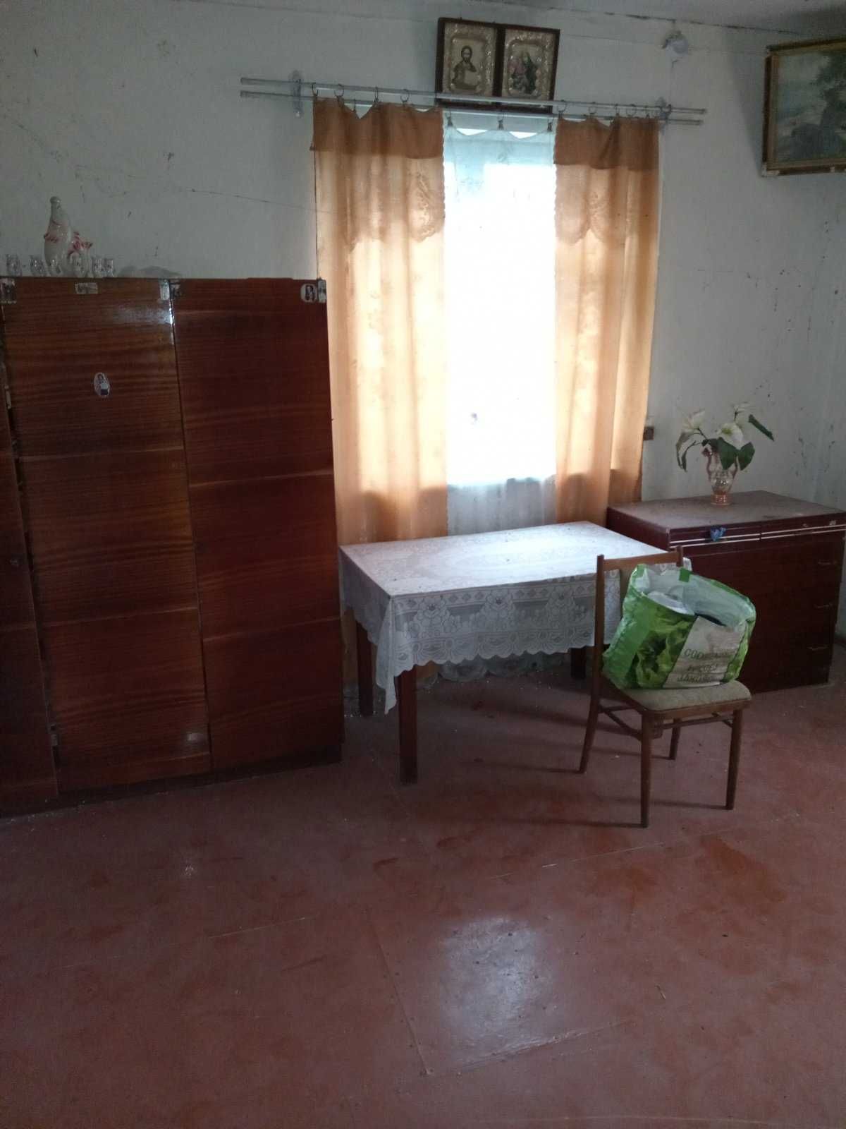 Продам будинок в селі Кухарі Ковельський район.