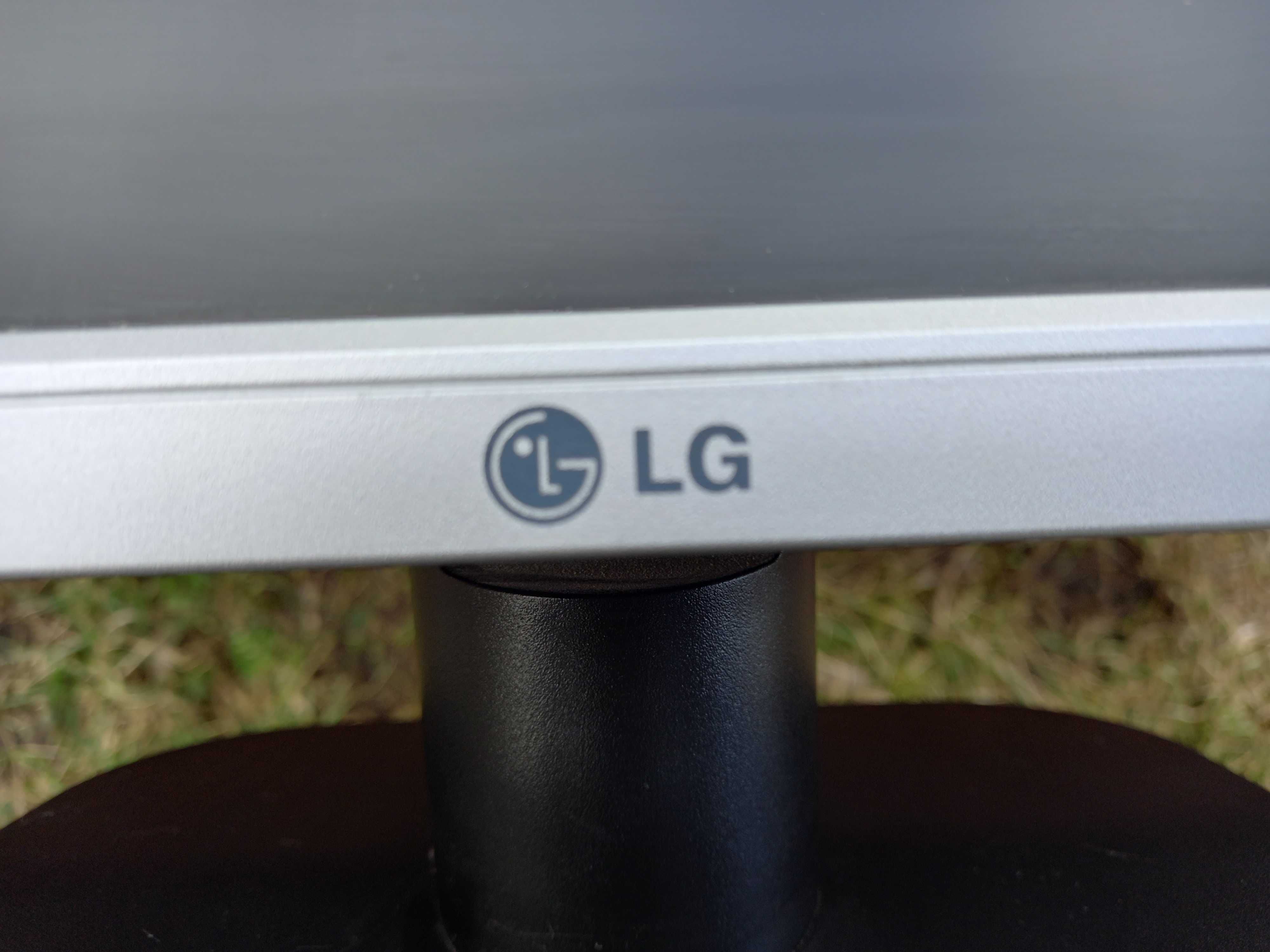Monitor komputerowy LG