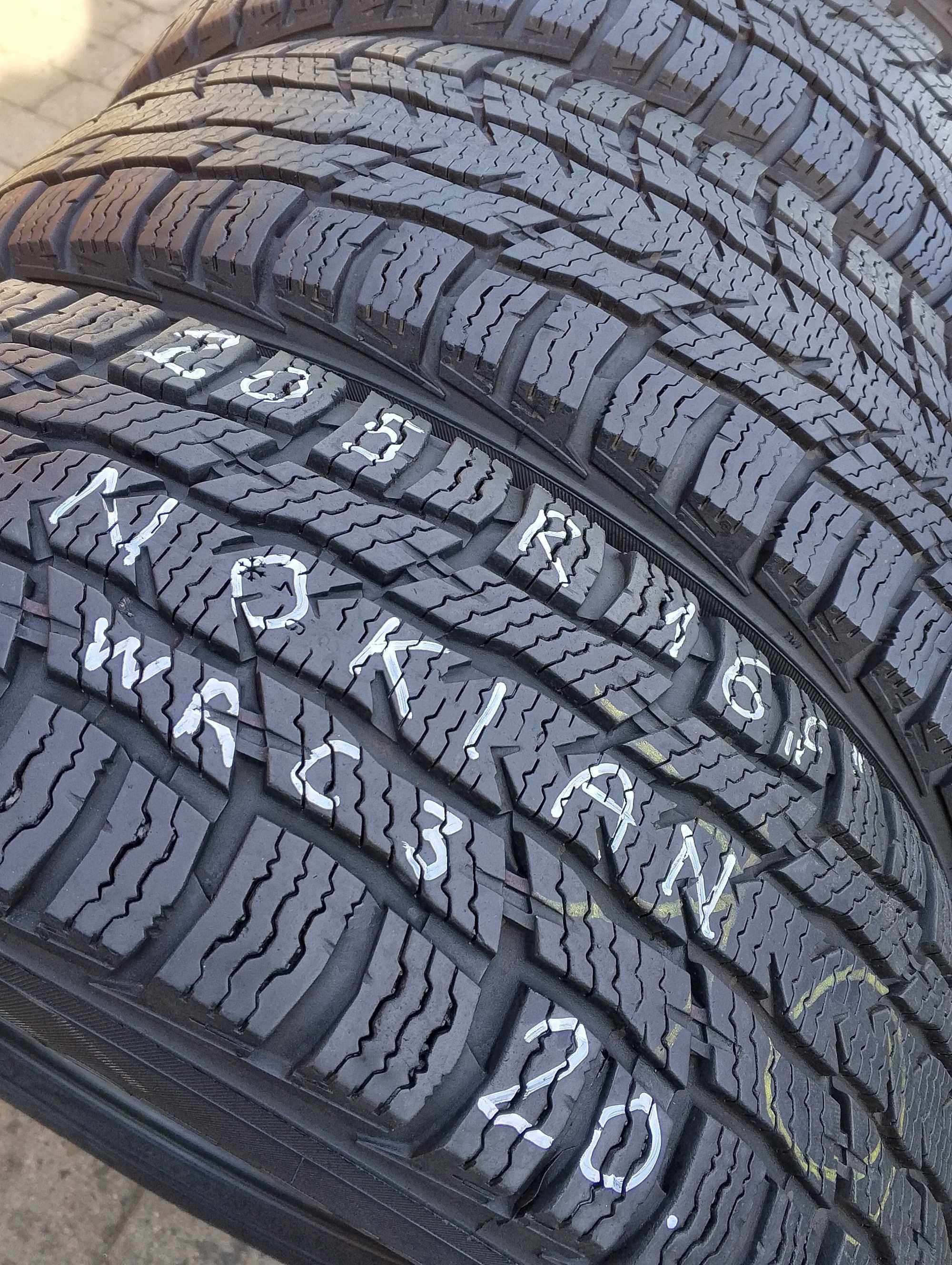 opony SUV jak NOWE  4 szt.205 /70/16 C Nokian Wa C3  rok 2020