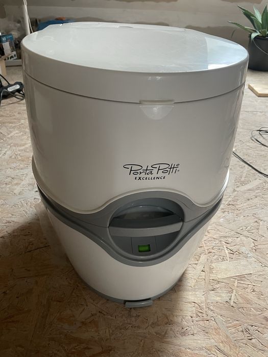Toaleta turystyczna Porta Potti