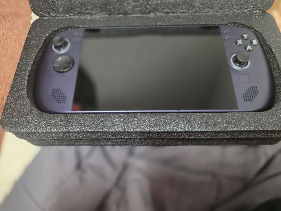 Lenovo Legion Go S Z1 EXTREMR