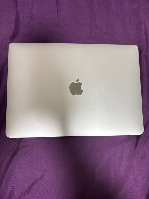 Дисплей на Macbook A2337 (MGN93)