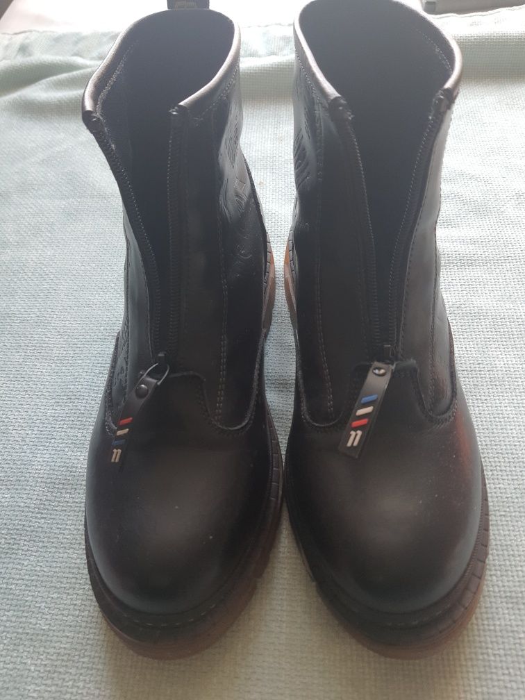 Черевички жіночи  a-la DrMartens р.40 25.5см