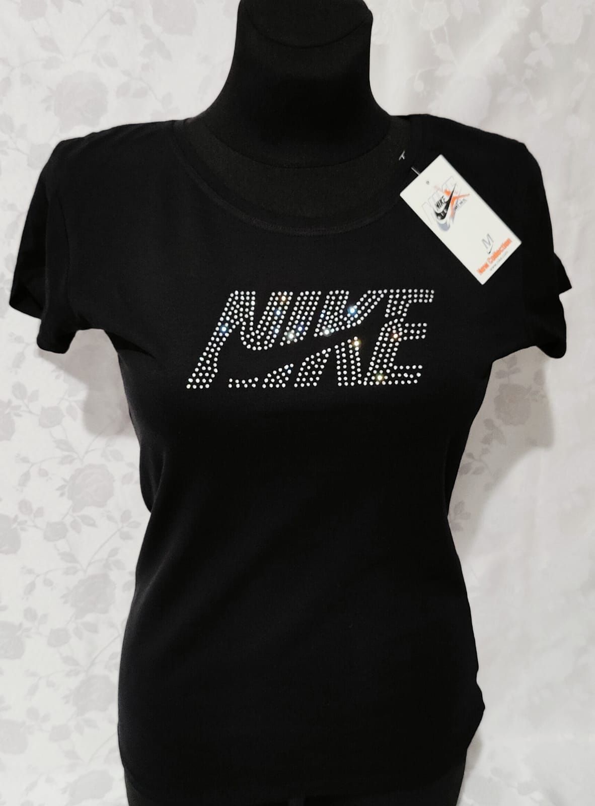 Czarna koszulka damska Nike S M L XL wysyłka pobranie bardzo ładna hit