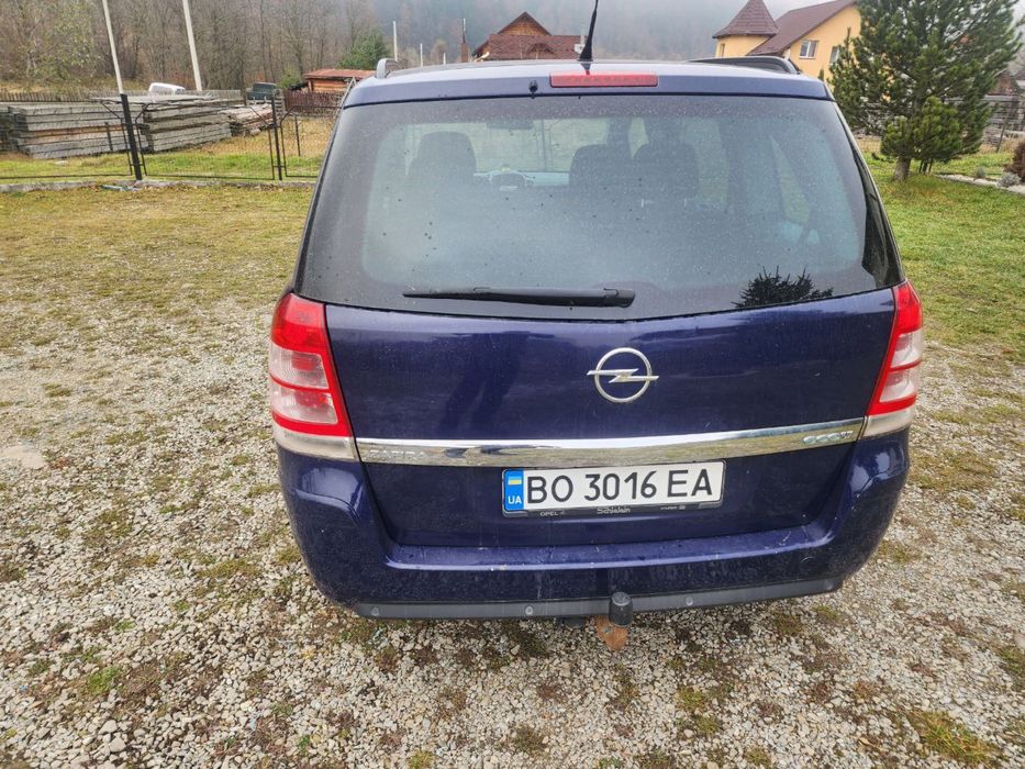 Opel Zafira B 2010