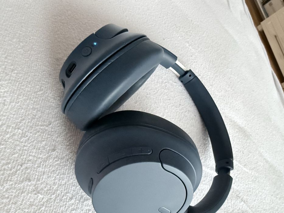 Słuchawki bezprzewodowe Sony WH-CH720N ANC Nauszne bluetooth 5.2
