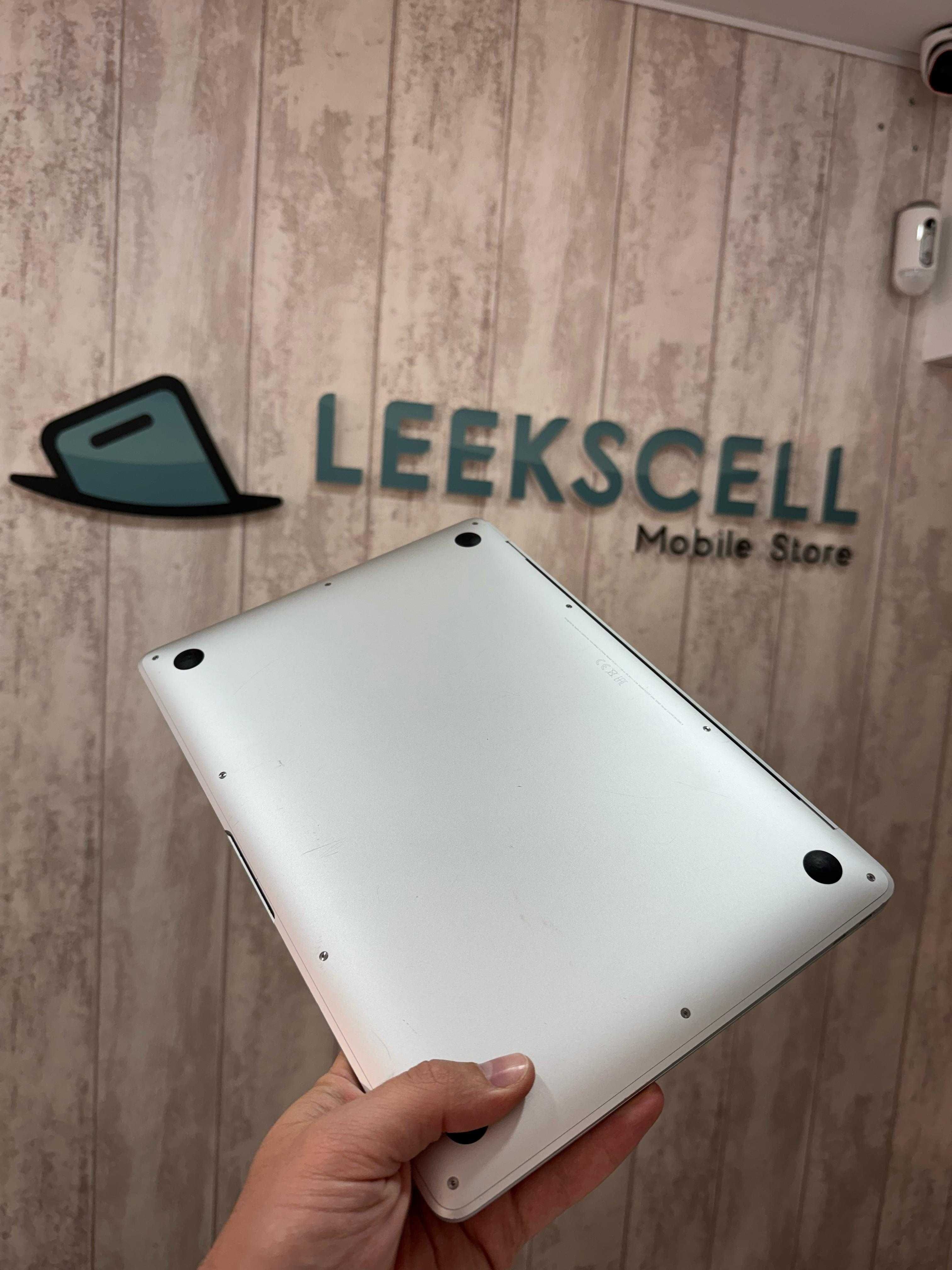 MACBOOK AIR M1 - 16/512GB-LIGEIRAS MARCAS DE USO- 24 meses de garantia