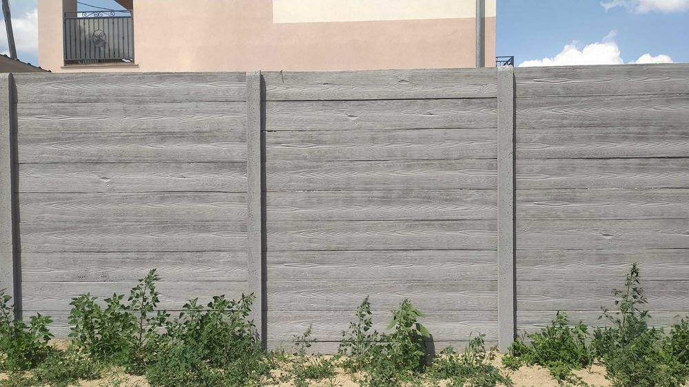 ogrodzenie dwustronne  z  betonu kompozytowego 200 cm wys