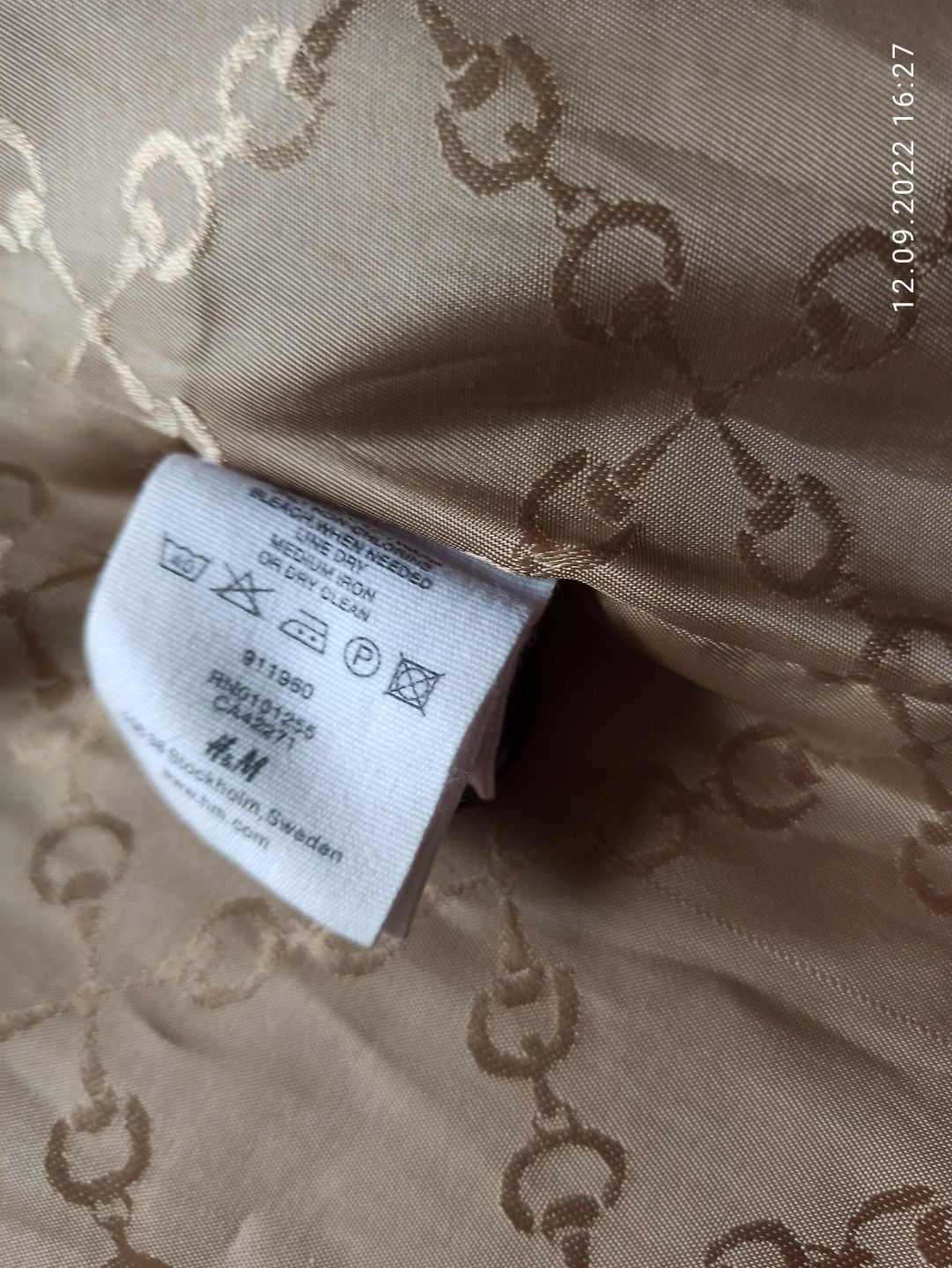 Тренч плащ тренчкот H&M
/ стан ідеальний/ UK12/EUR38