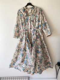 Rozkloszowana sukienka midi kwiaty vintage
