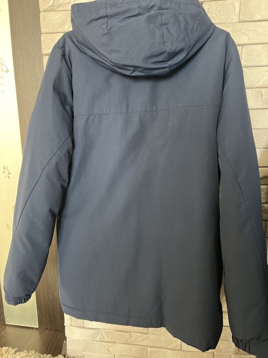 Зимова куртка Adidas розмір S.