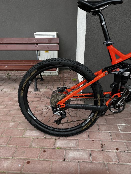 Trek Slash 9 rama m aluminiowa