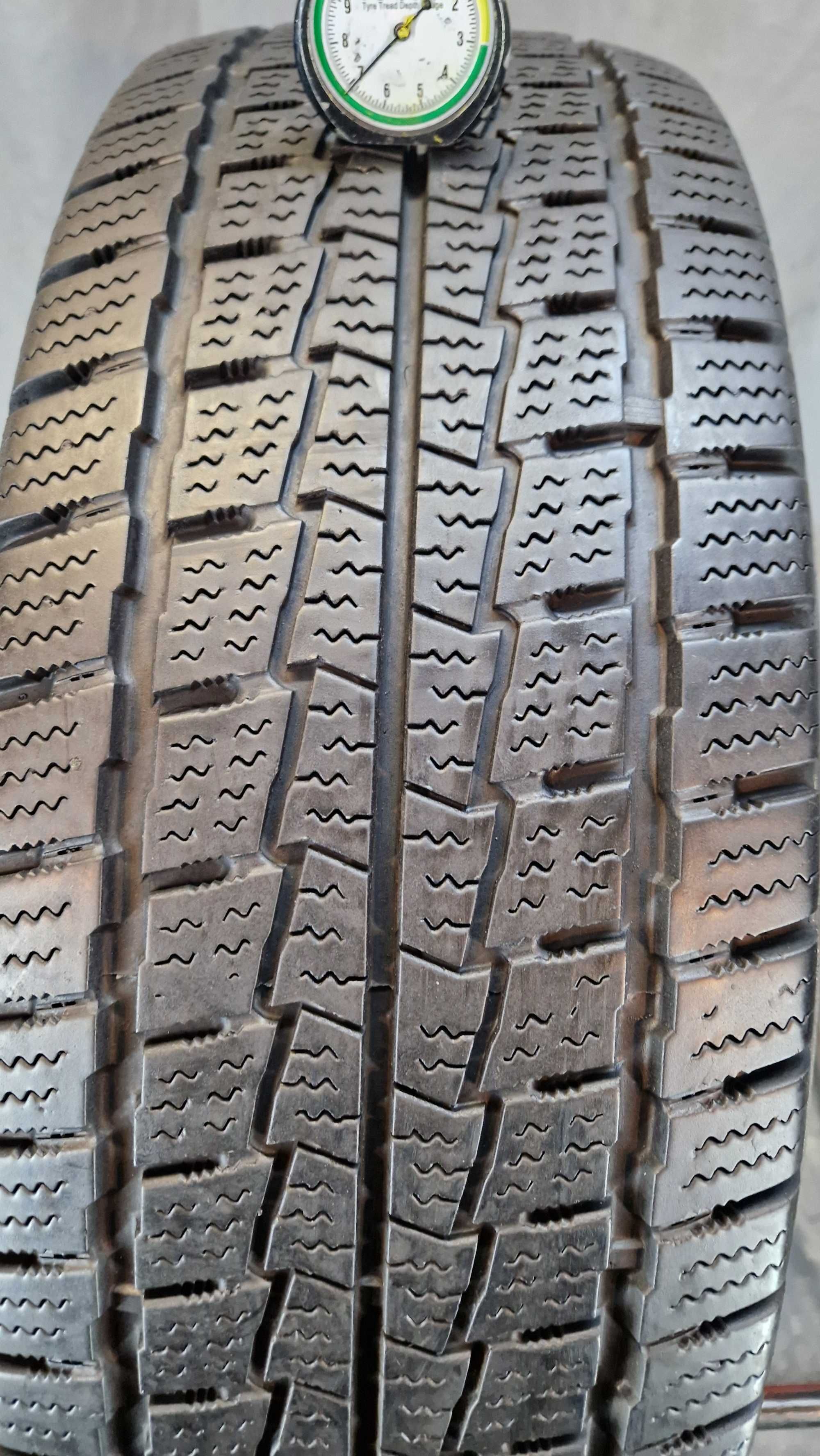 1x 225/65/16C Hankook Winter RW06//SUPER STAN/TANIO