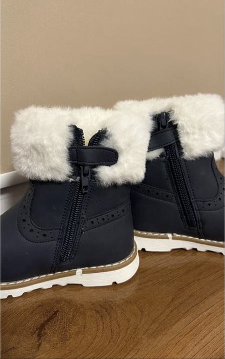 Нові зимові чобітки з нубука