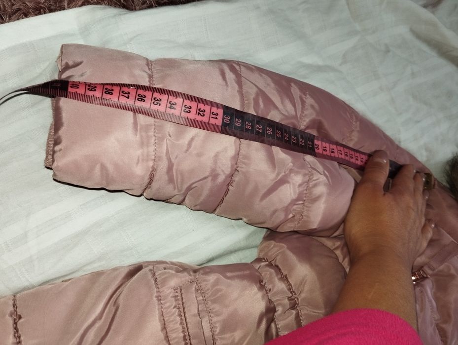 Куртка зимняя парка с мехом  на 6-7 лет