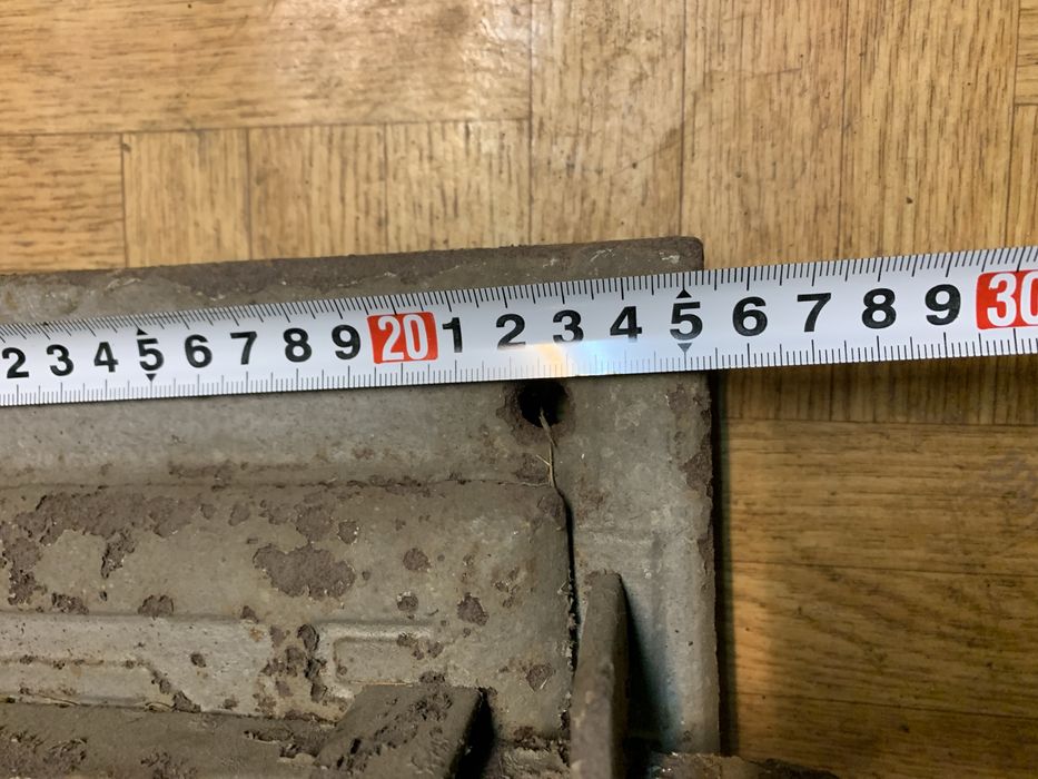 Stare drzwiczki do pieca kaflowego