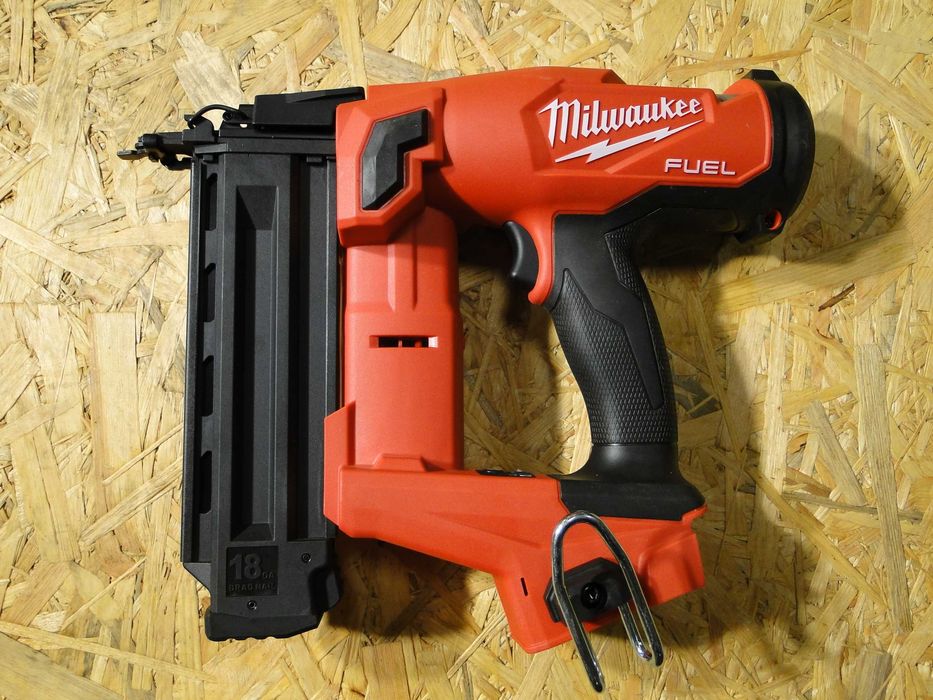 MILWAUKEE M18 FN18GS, Gwoździarka akumulatorowa, Solo, Nowa