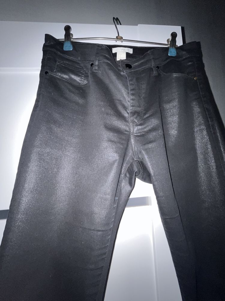Spodnie woskowane czarny kolor