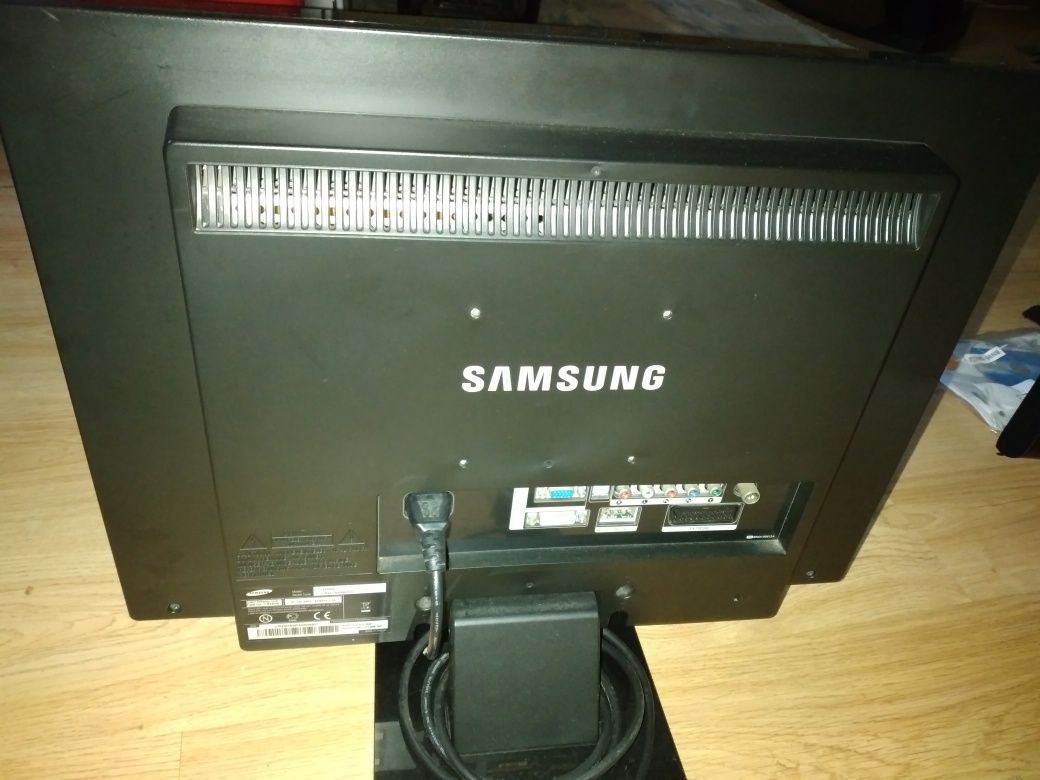 Tv Monitor Samsung 225MW