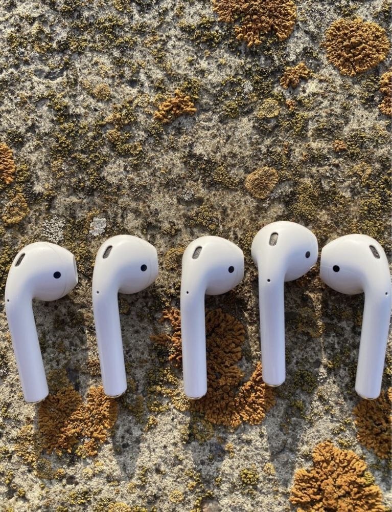 Lewa / Prawa Słuchawka AirPods 2  A2032 A2031