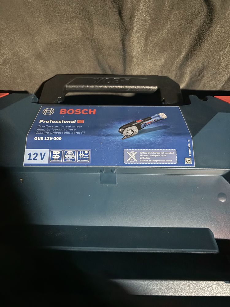 Bosch Professional Gus Akumulatorowe Nożyce Uniwersalne