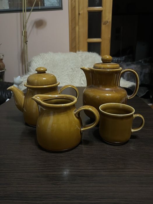 Набір старовинноі посуди,привезений з Німеччини