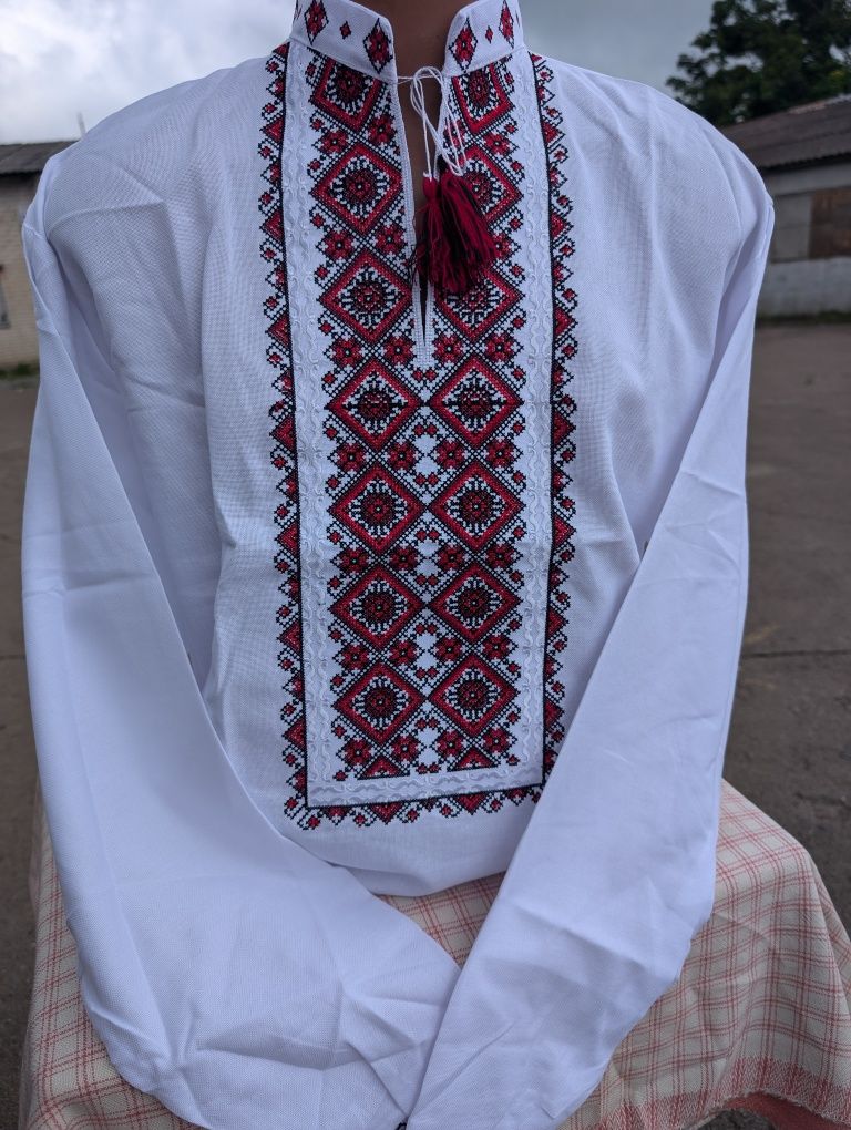 Чоловічі вишиванки