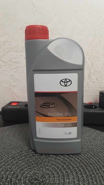 Масло моторне Toyota Fuel Economy 5W-30