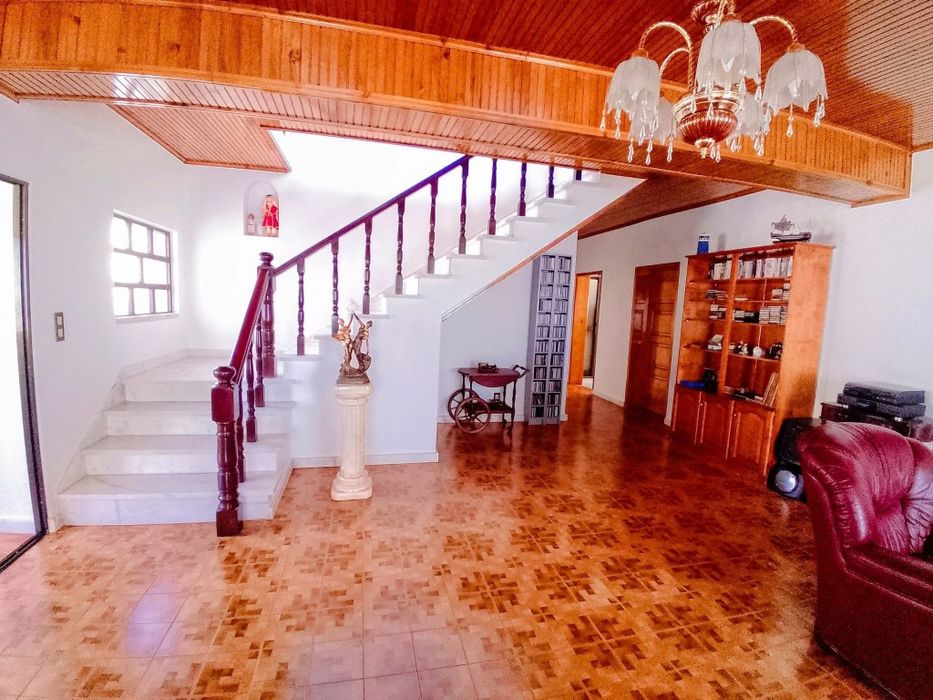 Moradia T4 no Concelho da Calheta