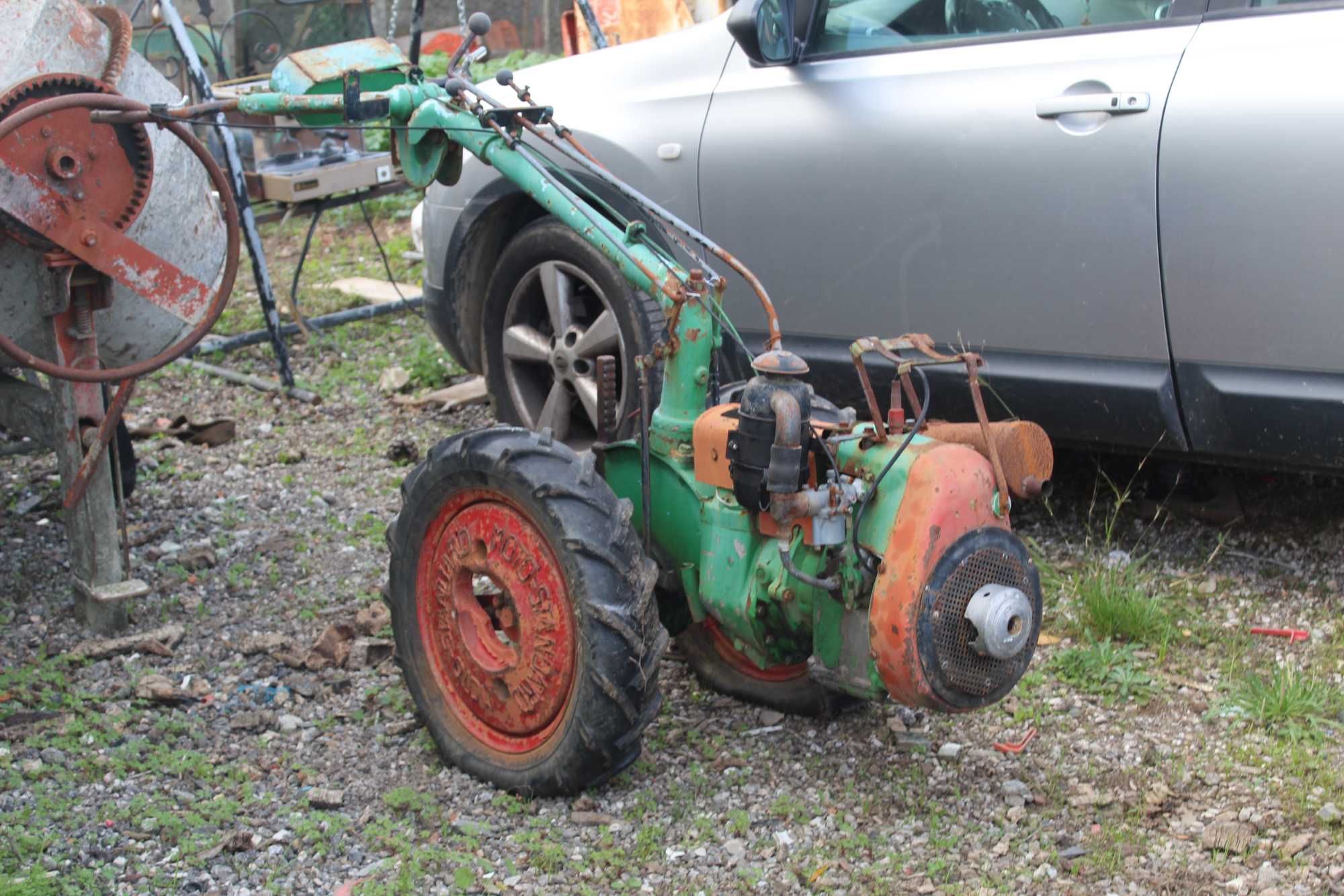 Trator de varais motostandard mc5l
