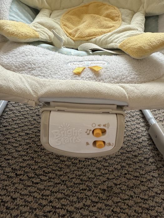Крісло гойдалка «Каченя» Comfort & Harmony Bright Starts для немовлят