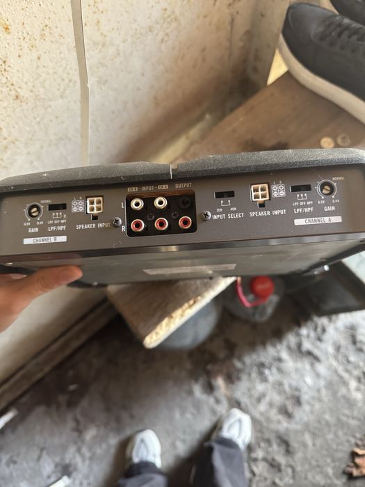 Продам усілітель