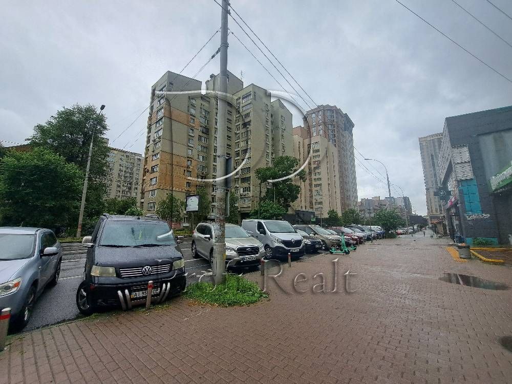 Продаж 3 кімн. квартири вулиця Антоновича/Антоновича 122