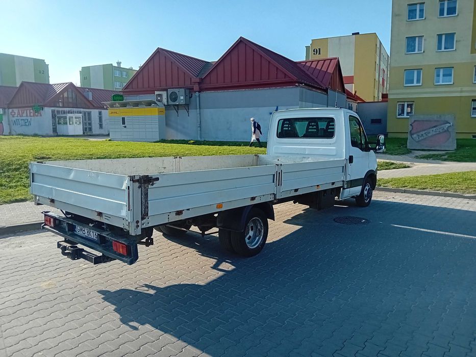 Iveco 50C15 skrzynia 4.9x2.1 DMC3500 KAT.B z klimatyzacją Lift