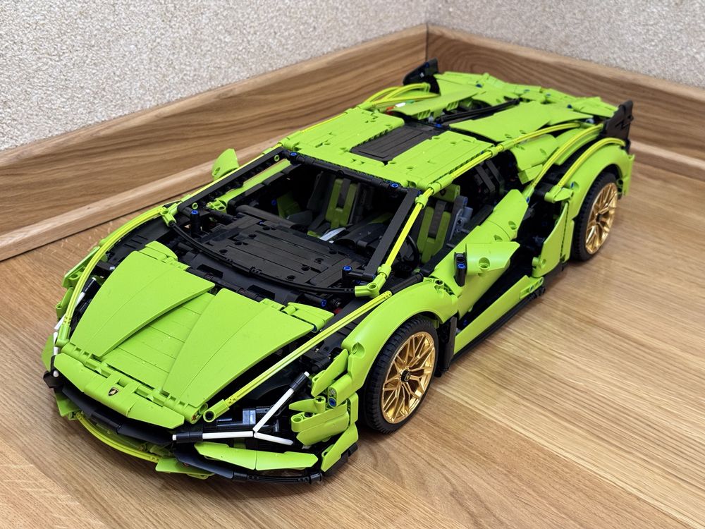 АКЦІЯ Lego Lamborghini sian