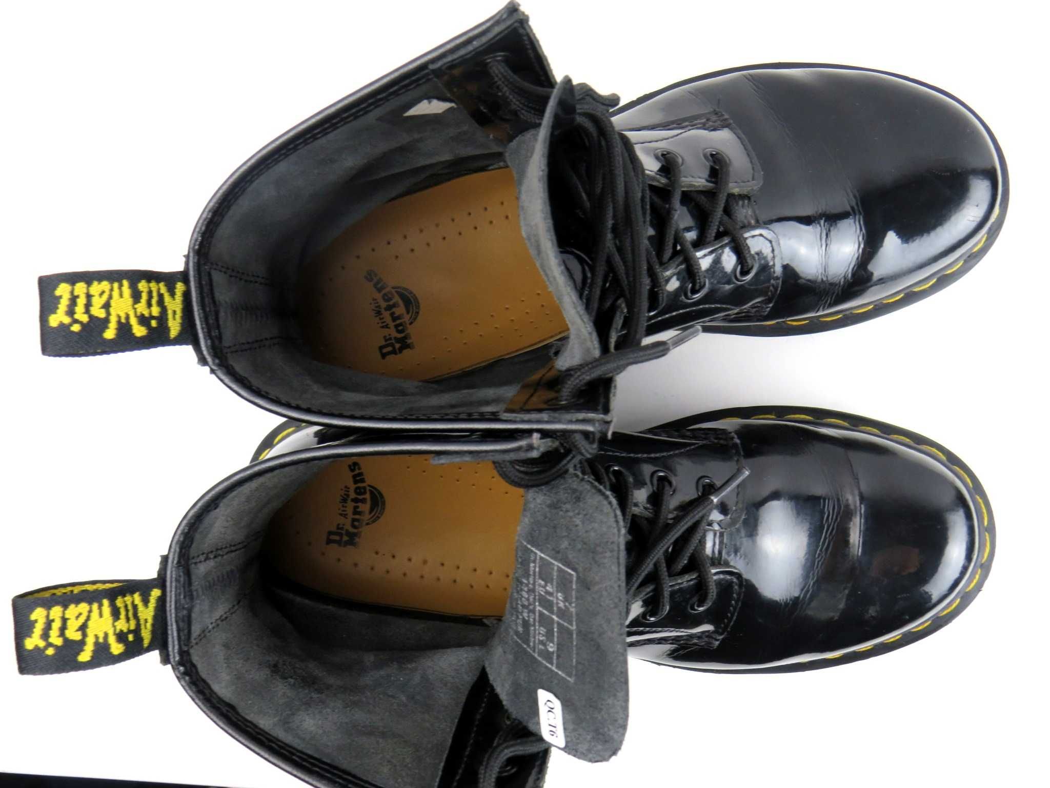 Dr. Martens 1460 buty glany r 41 -50%