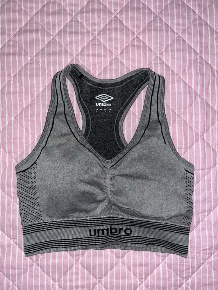 Top ginasio Umbro