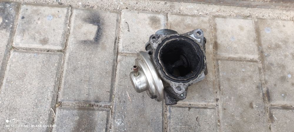 Zawór EGR Audi A3 8P 2.0 TDI Manual 2003 Blask Gołdap