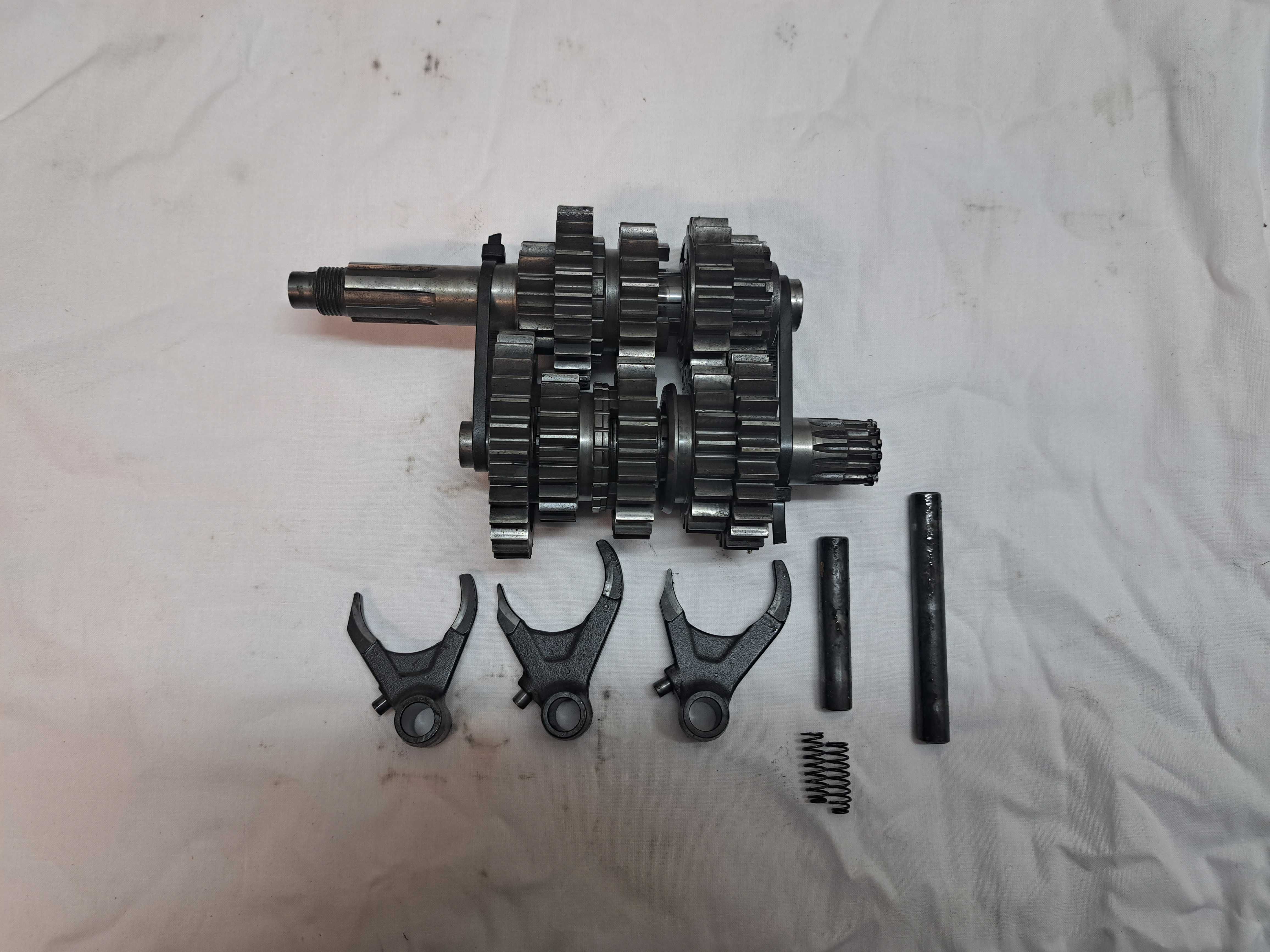 ktm exc 300 głowica skrzynia ssanie wał